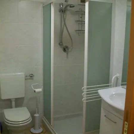 Monozuino Apartment *